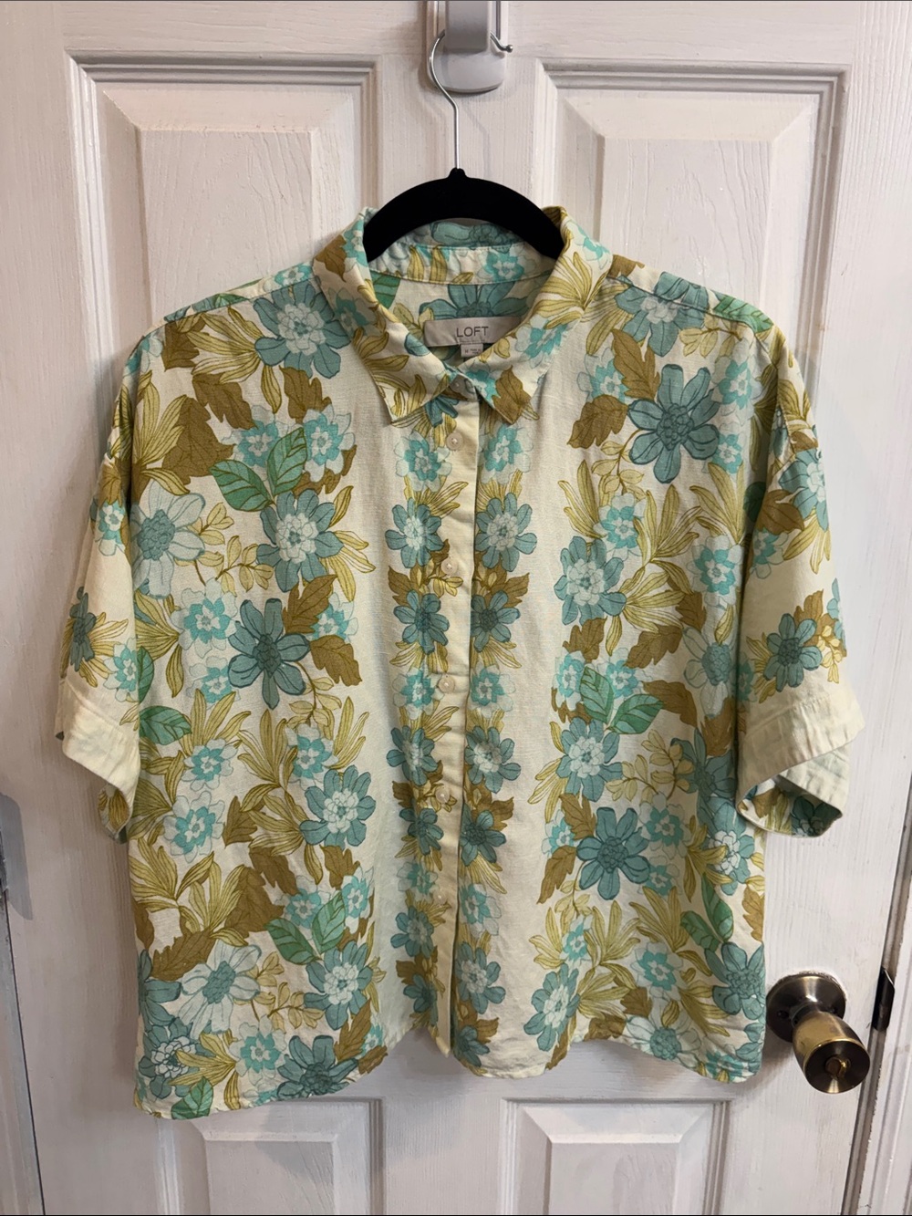 LOFT Floral Short-Sleeve Button-Down in Cream, Teal and Olive